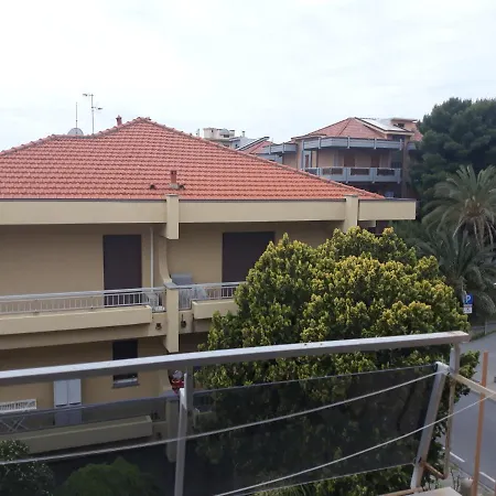 Apartament Casa Vacanze Nel Cuore Di